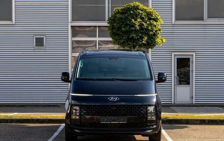 Hyundai Staria, 2022 год, 4 395 000 рублей, 2 фотография