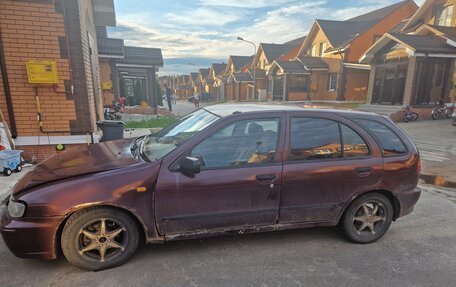 Nissan Almera, 1998 год, 65 000 рублей, 2 фотография