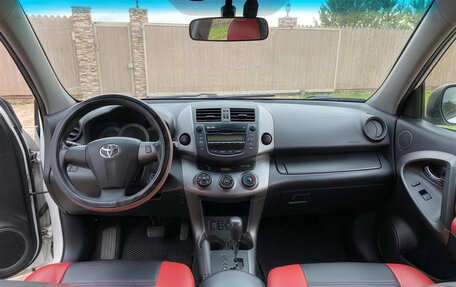 Toyota RAV4, 2010 год, 1 199 000 рублей, 7 фотография