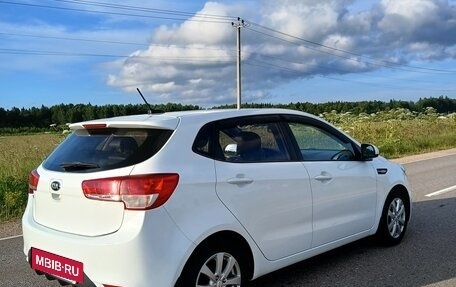 KIA Rio III рестайлинг, 2017 год, 990 000 рублей, 3 фотография