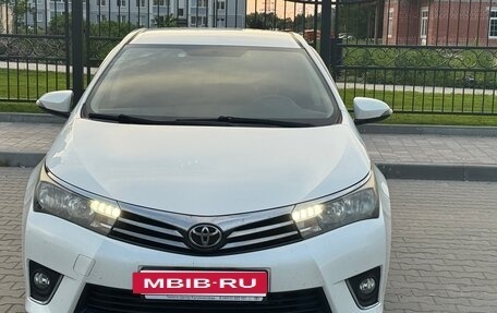 Toyota Corolla, 2013 год, 1 400 000 рублей, 3 фотография