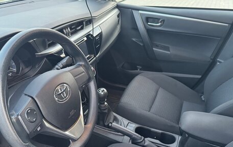 Toyota Corolla, 2013 год, 1 400 000 рублей, 9 фотография