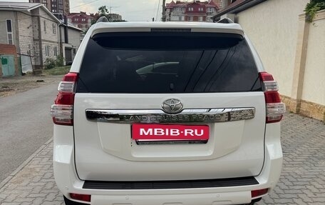 Toyota Land Cruiser Prado 150 рестайлинг 2, 2015 год, 6 100 000 рублей, 5 фотография