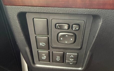 Toyota Land Cruiser Prado 150 рестайлинг 2, 2015 год, 6 100 000 рублей, 21 фотография