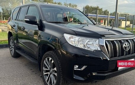 Toyota Land Cruiser Prado 150 рестайлинг 2, 2019 год, 4 340 000 рублей, 7 фотография