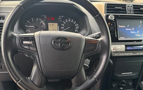 Toyota Land Cruiser Prado 150 рестайлинг 2, 2019 год, 4 340 000 рублей, 21 фотография