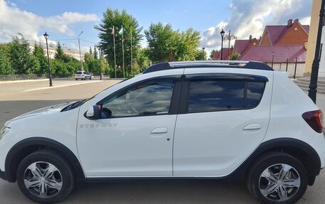 Renault Sandero II рестайлинг, 2019 год, 1 200 000 рублей, 12 фотография