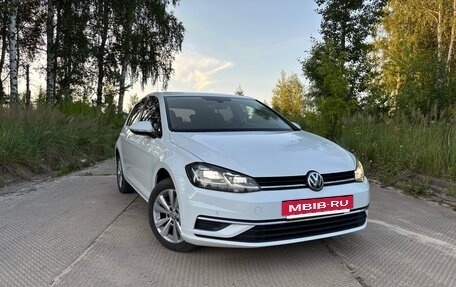 Volkswagen Golf VII, 2017 год, 1 600 000 рублей, 9 фотография