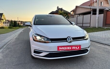 Volkswagen Golf VII, 2017 год, 1 600 000 рублей, 3 фотография