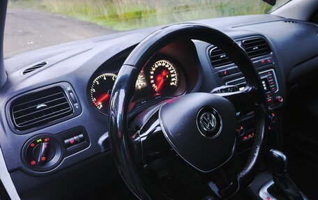 Volkswagen Polo VI (EU Market), 2017 год, 925 000 рублей, 7 фотография