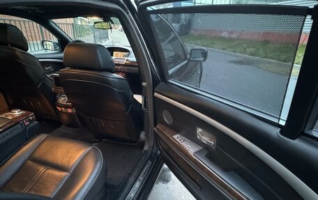 BMW 7 серия, 2005 год, 550 000 рублей, 17 фотография