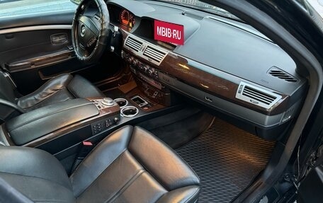 BMW 7 серия, 2005 год, 550 000 рублей, 18 фотография