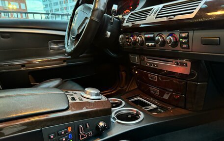 BMW 7 серия, 2005 год, 550 000 рублей, 19 фотография