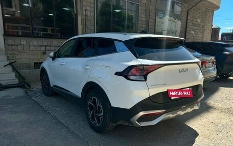 KIA Sportage IV рестайлинг, 2022 год, 2 100 000 рублей, 3 фотография