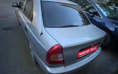 Hyundai Accent II, 2005 год, 70 000 рублей, 6 фотография