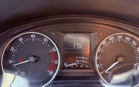 Skoda Rapid I, 2015 год, 890 000 рублей, 5 фотография