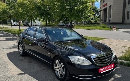 Mercedes-Benz S-Класс, 2010 год, 2 550 000 рублей, 3 фотография