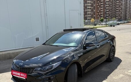 KIA Optima IV, 2018 год, 2 390 000 рублей, 3 фотография