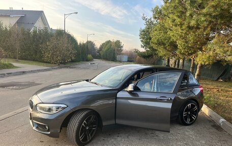 BMW 1 серия, 2019 год, 1 900 000 рублей, 3 фотография