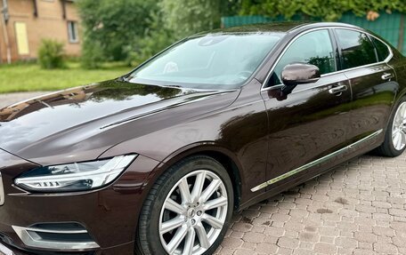 Volvo S90 II рестайлинг, 2019 год, 3 700 000 рублей, 5 фотография