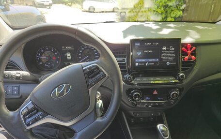 Hyundai Solaris II рестайлинг, 2020 год, 1 500 000 рублей, 6 фотография