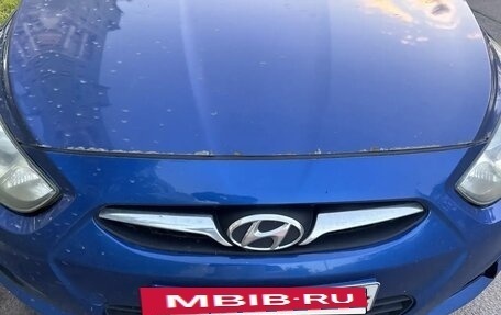 Hyundai Solaris II рестайлинг, 2012 год, 500 000 рублей, 9 фотография