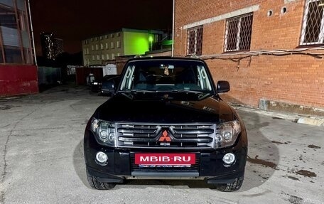 Mitsubishi Pajero IV, 2007 год, 1 750 000 рублей, 3 фотография