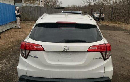 Honda Vezel, 2020 год, 2 299 000 рублей, 6 фотография