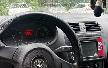 Volkswagen Polo VI (EU Market), 2012 год, 600 000 рублей, 5 фотография