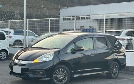 Honda Fit Shuttle I рестайлинг, 2014 год, 668 000 рублей, 1 фотография