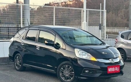 Honda Fit Shuttle I рестайлинг, 2014 год, 668 000 рублей, 2 фотография