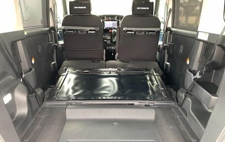 Toyota Roomy I, 2022 год, 834 000 рублей, 29 фотография