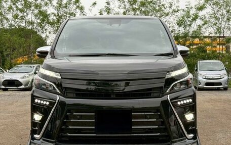 Toyota Voxy III, 2021 год, 1 821 000 рублей, 8 фотография