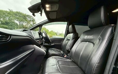 Toyota Voxy III, 2021 год, 1 821 000 рублей, 12 фотография
