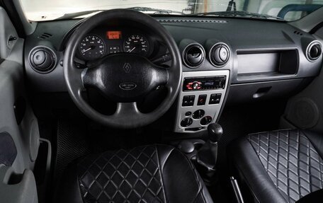 Renault Logan I, 2005 год, 369 000 рублей, 6 фотография