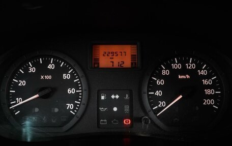 Renault Logan I, 2005 год, 369 000 рублей, 13 фотография