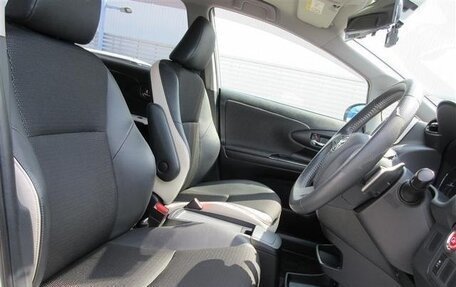 Toyota Wish II, 2016 год, 1 093 000 рублей, 19 фотография