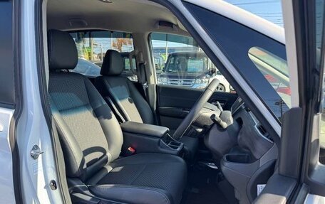 Honda Freed II, 2022 год, 1 193 000 рублей, 10 фотография