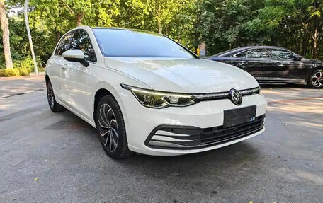 Volkswagen Golf VIII, 2021 год, 1 155 000 рублей, 11 фотография