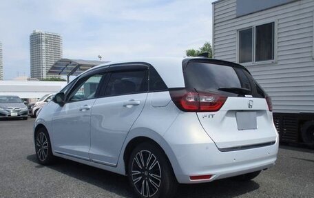 Honda Fit, 2022 год, 934 000 рублей, 2 фотография