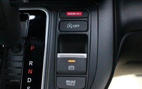 Honda Stepwgn, 2023 год, 2 339 000 рублей, 14 фотография