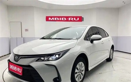 Toyota Corolla, 2022 год, 1 015 000 рублей, 1 фотография