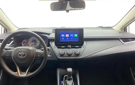 Toyota Corolla, 2022 год, 1 015 000 рублей, 5 фотография