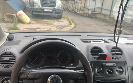 Volkswagen Caddy III рестайлинг, 2005 год, 460 000 рублей, 11 фотография