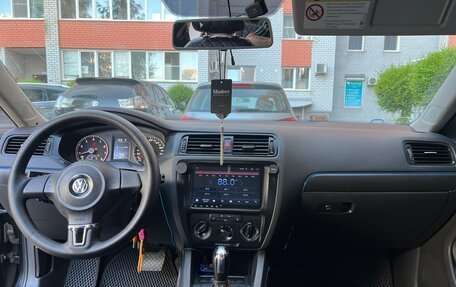 Volkswagen Jetta VI, 2014 год, 1 050 000 рублей, 6 фотография