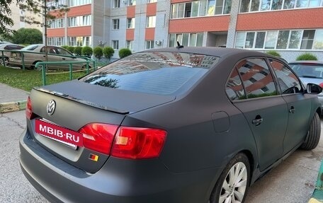 Volkswagen Jetta VI, 2014 год, 1 050 000 рублей, 5 фотография