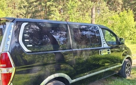 Hyundai Grand Starex Grand Starex I рестайлинг 2, 2014 год, 2 200 000 рублей, 3 фотография