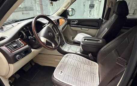 Cadillac Escalade III, 2013 год, 2 650 000 рублей, 14 фотография