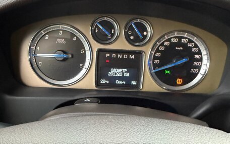 Cadillac Escalade III, 2013 год, 2 650 000 рублей, 17 фотография