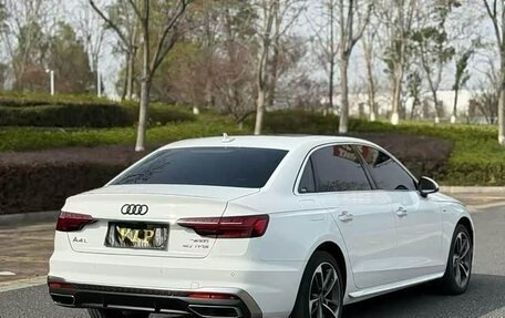 Audi A4, 2022 год, 2 660 000 рублей, 4 фотография